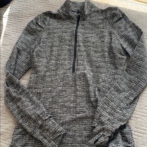 Lululemon 1/2 Zip Pullover